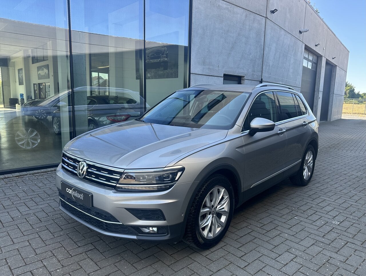Volkswagen Tiguan 1,5TSI DSG Highline, Autos, Volkswagen, 0 kg, Achat, Entreprise, https://public.car-pass.be/vhr/8fe1ea67-bc73-464e-ad3d-4ccfe137cb78
