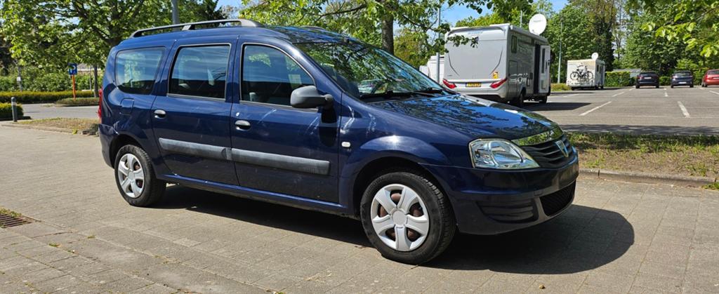 Dacia Logan MCV 1.6 Benzine Bj.2011 Met 99.000 Km., Auto's, Dacia, Voorwielaandrijving, Stof, Electronic Stability Program (ESP)