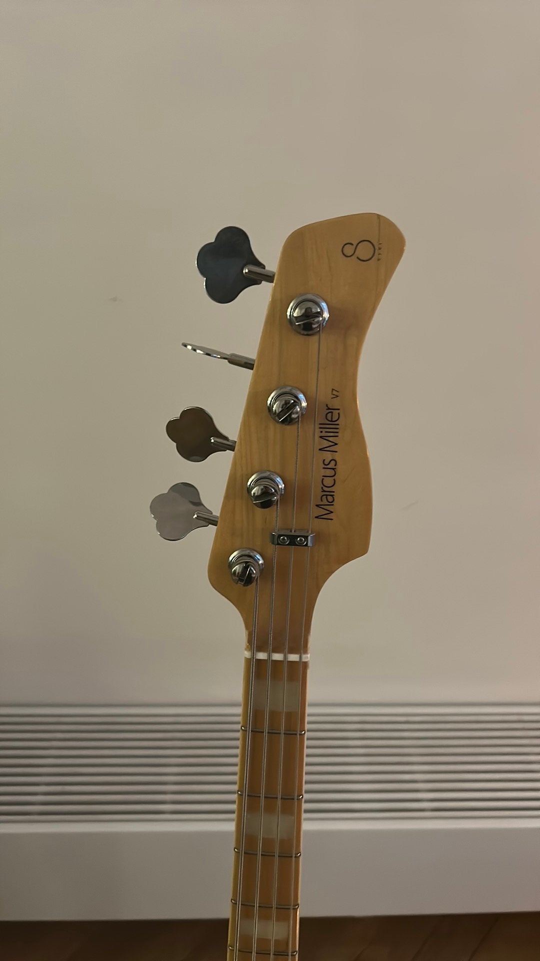 Basse Sire Marcus Miller V7 Alder-4 TSB (2nd Gen), Musique & Instruments, Enlèvement, Comme neuf