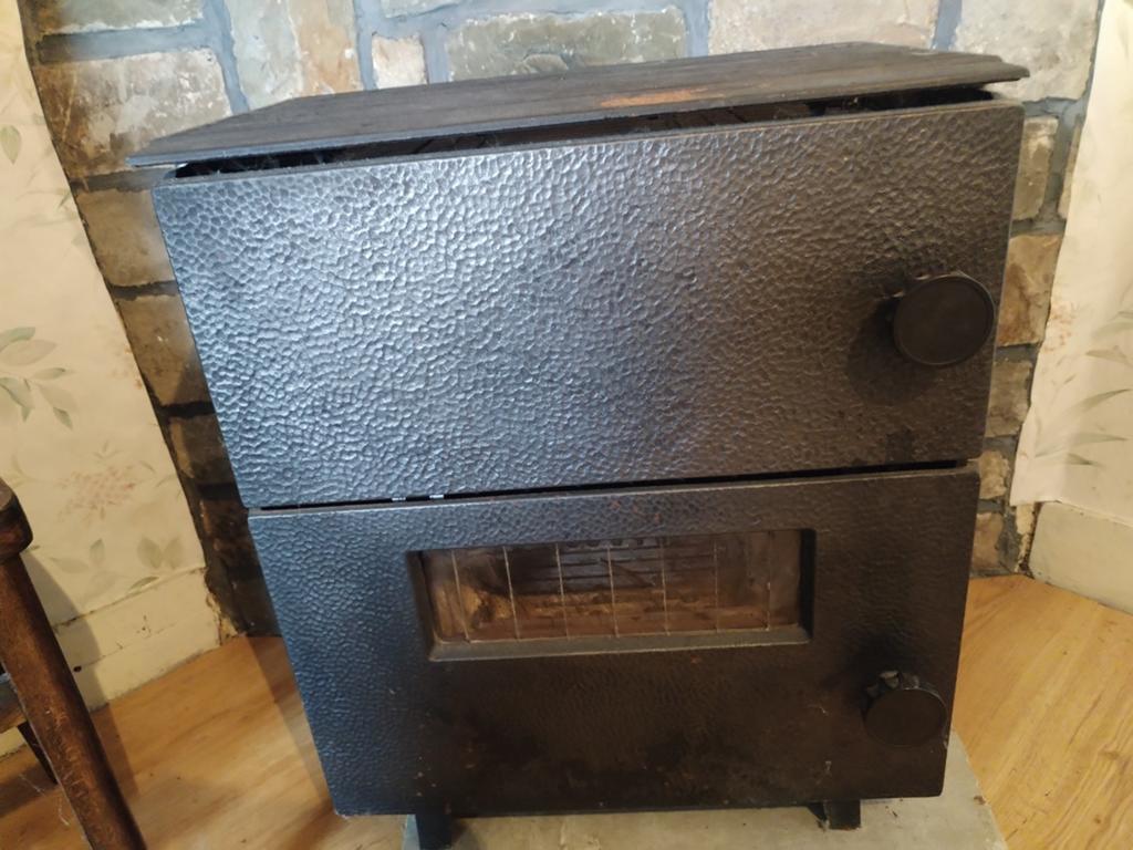 Ancien poêle à bois et à charbon., Maison & Meubles, Poêles, Enlèvement, Bois, Poêle à bois