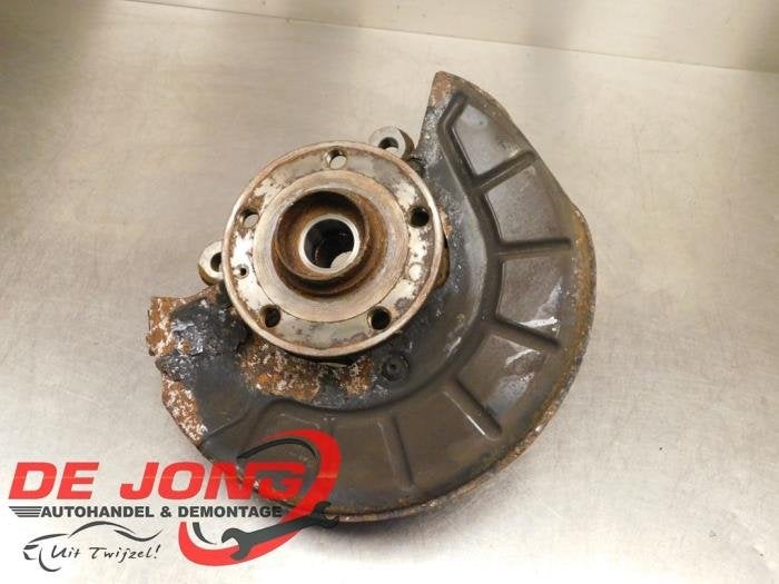 Fusee links-voor van een Skoda Superb, Gebruikt, -, -, Ophalen of Verzenden