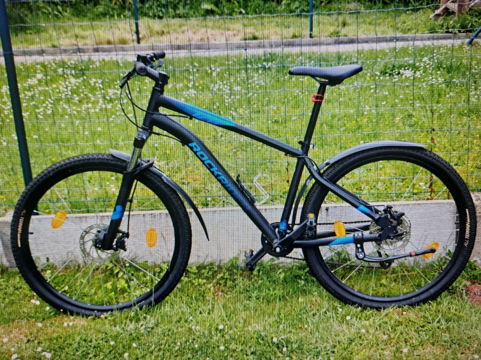 VTT ST 120 NOIR ET BLEU DECATHLON COMME NEUF, Enlèvement