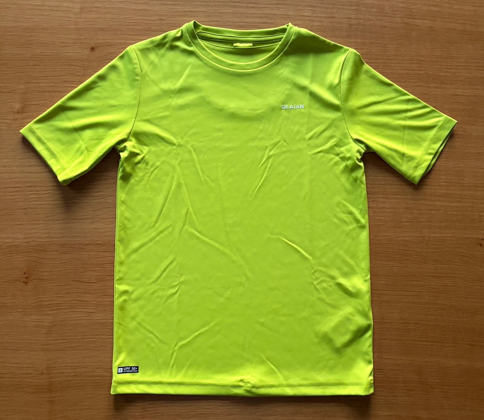 T-shirt anti-UV vert acide - 10-11 ans - 5€, Kinderen en Baby's, Kinderkleding | Maat 140, Ophalen of Verzenden, Gebruikt, Jongen of Meisje