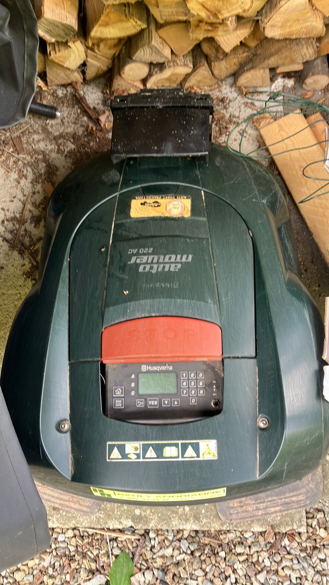 Husqvarna Automower 220AC, Enlèvement, Utilisé
