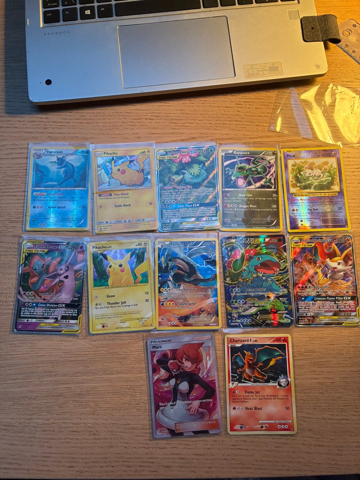 Ancienne collection entièrement à vendre. Tous les pokémons, Enlèvement, Utilisé, Plusieurs cartes