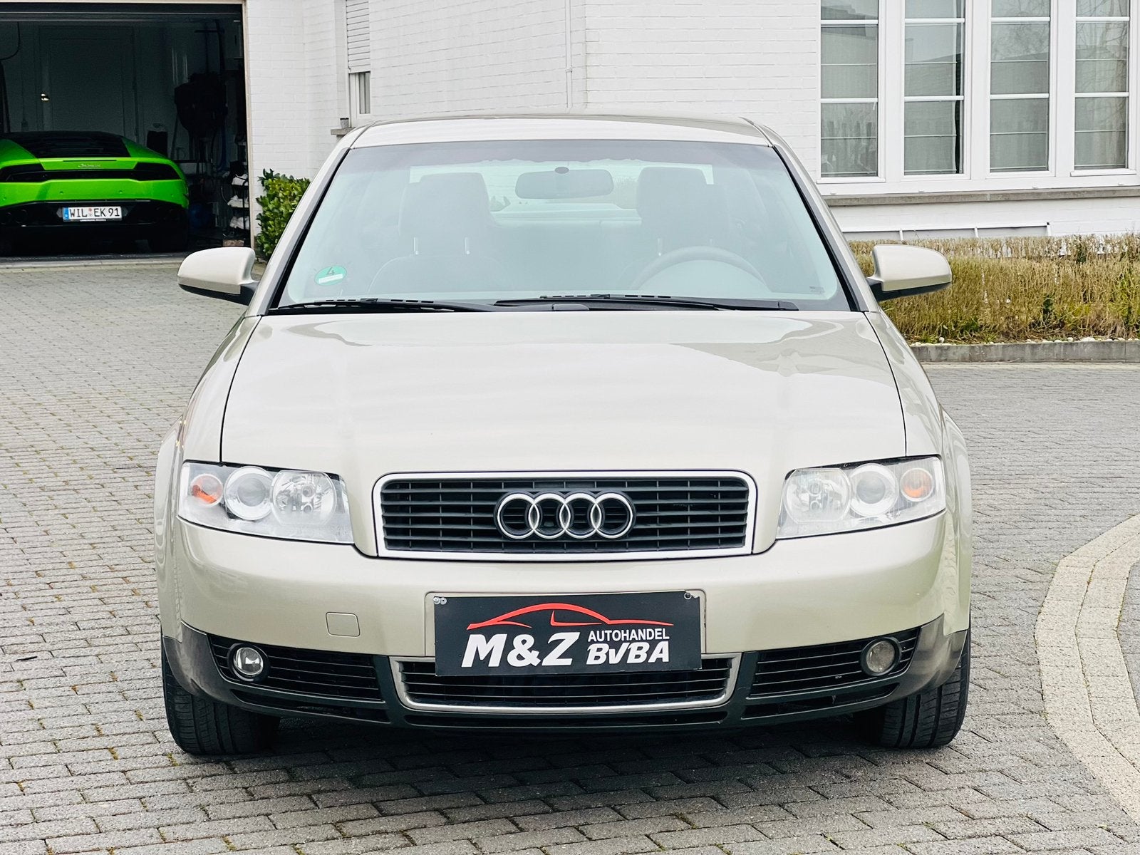 AUDI A4 2.0i  * BENZINE *  AUTOMAAT * Airco * 155.000 Km, Auto's, Automaat, 4 deurs, Berline, Euro 4