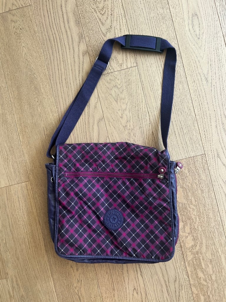 Sac bandoulière Kipling à carreaux violet/rose, Enlèvement ou Envoi, Neuf, Violet, Kipling