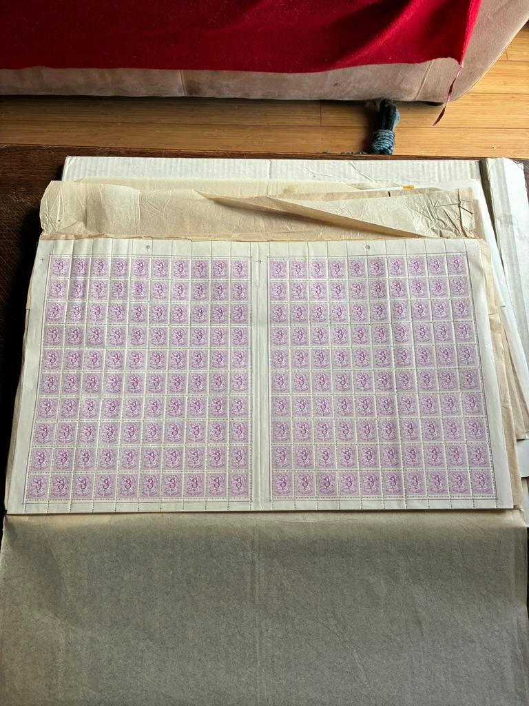Planches de timbres belges, Enlèvement