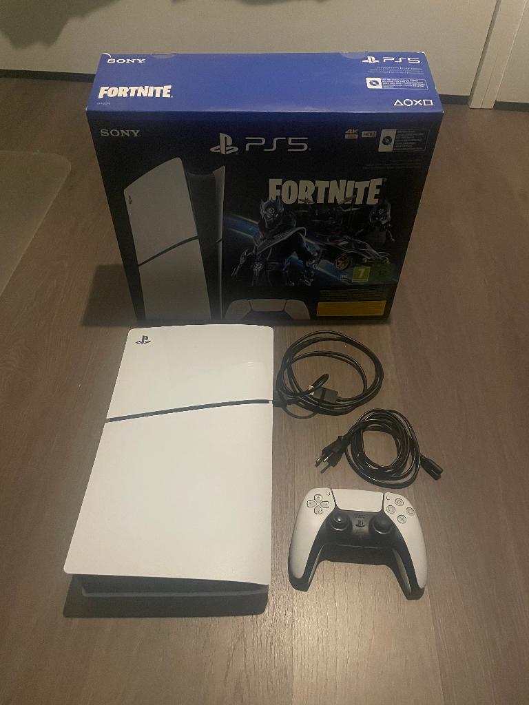 Playstation5 + Accesoires, Games en Spelcomputers, Ophalen of Verzenden, Zo goed als nieuw, Playstation 5