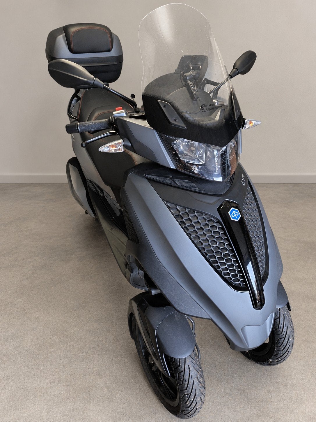 Piaggio MP3 300cc Yourban Sport avec 500km ! permis B, Motos, 300 cm³, Scooter, ABS, Automatique