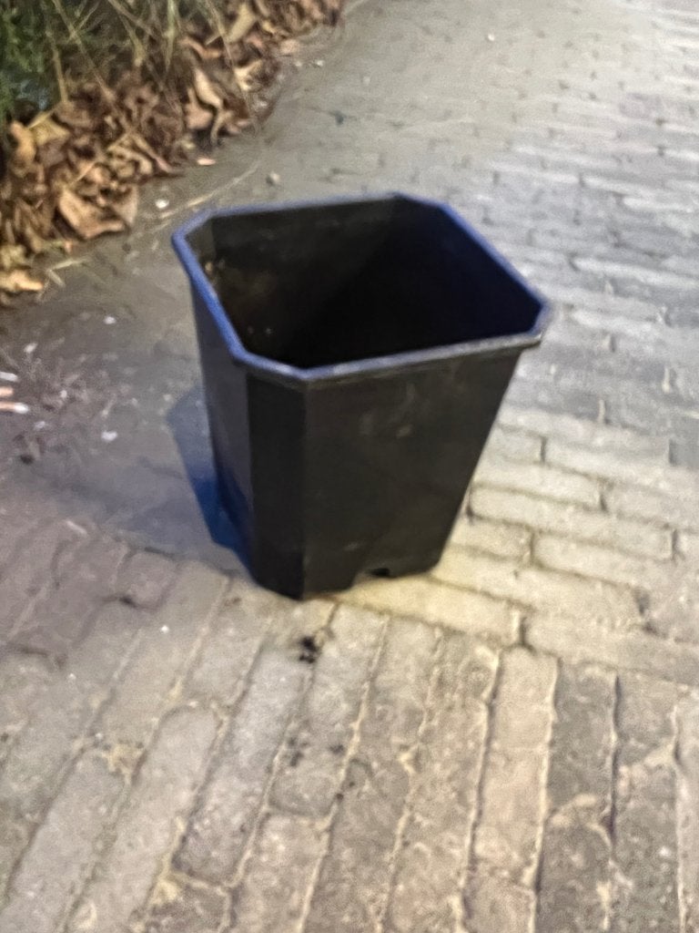 grote vierkante bloempotten harde plastiek 25,5 x 27cm, Tuin en Terras, Kunststof, Vierkant, Ophalen of Verzenden, Zo goed als nieuw