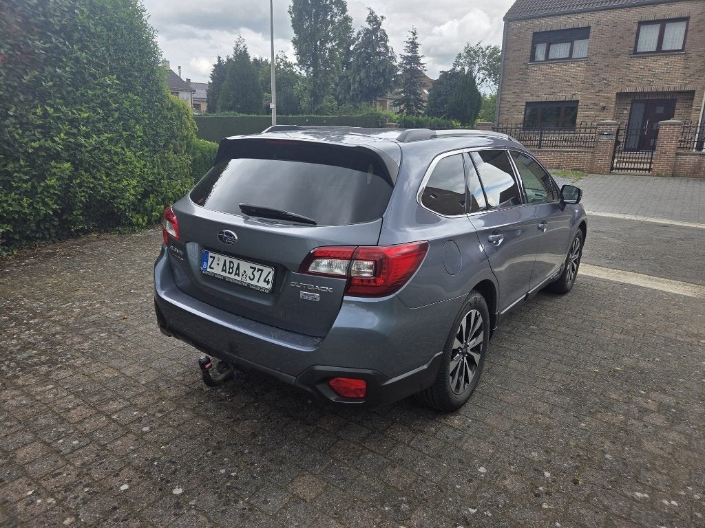 Subaru Legacy Outback 2.0d 4x4 automaat full optie, Auto's, Automaat, 1998 cc, 4 cilinders, Legacy