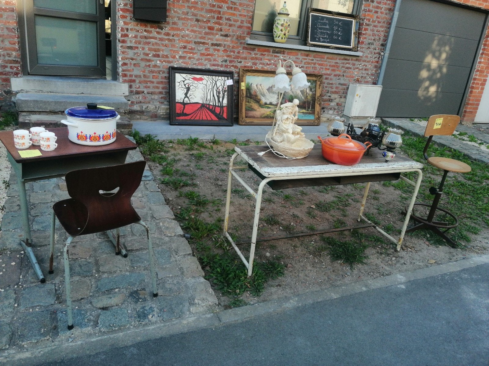 vide grenier, Ophalen