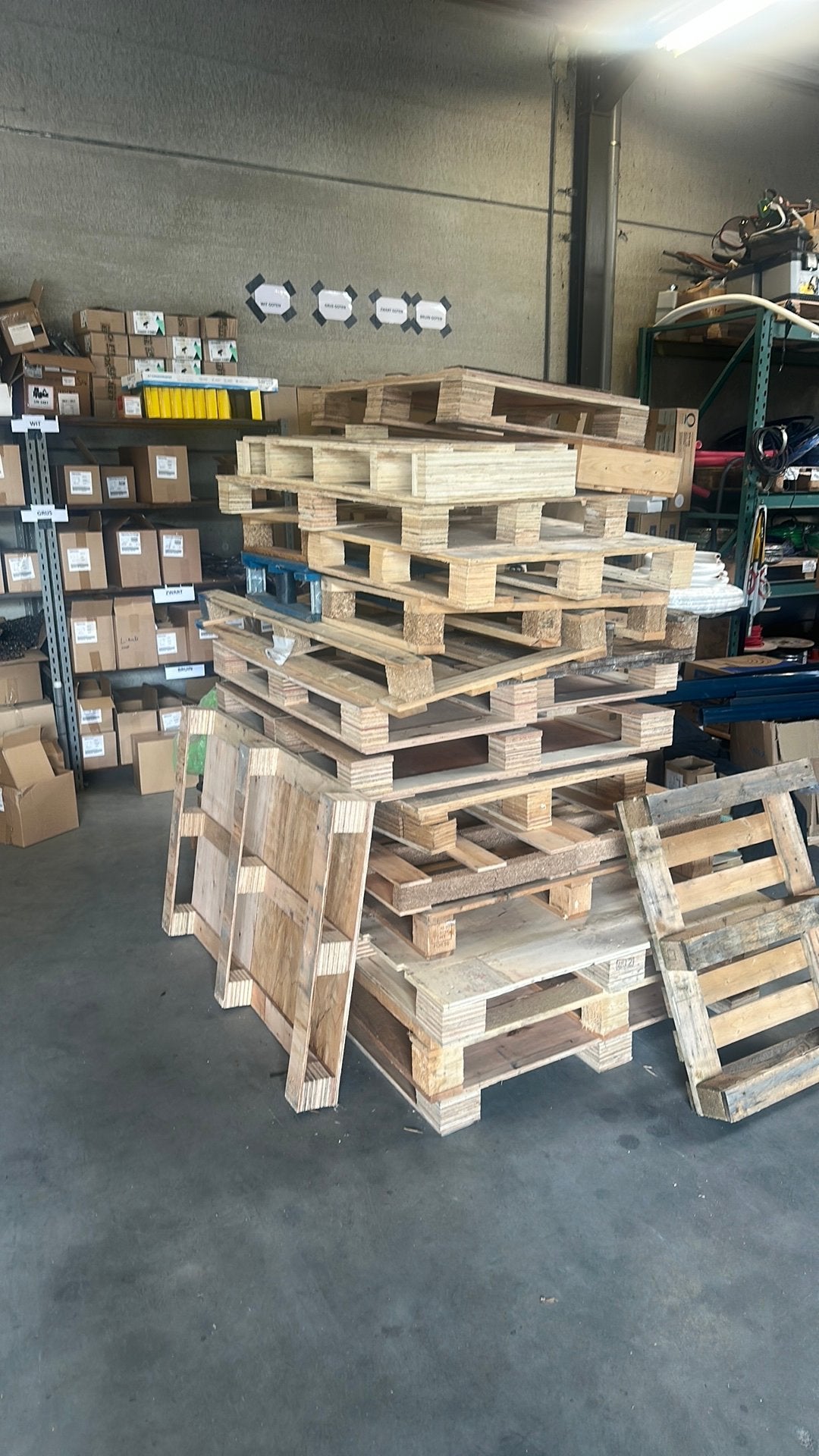 Gratis paletten klein en groot, Doe-het-zelf en Bouw, Ophalen, Zo goed als nieuw