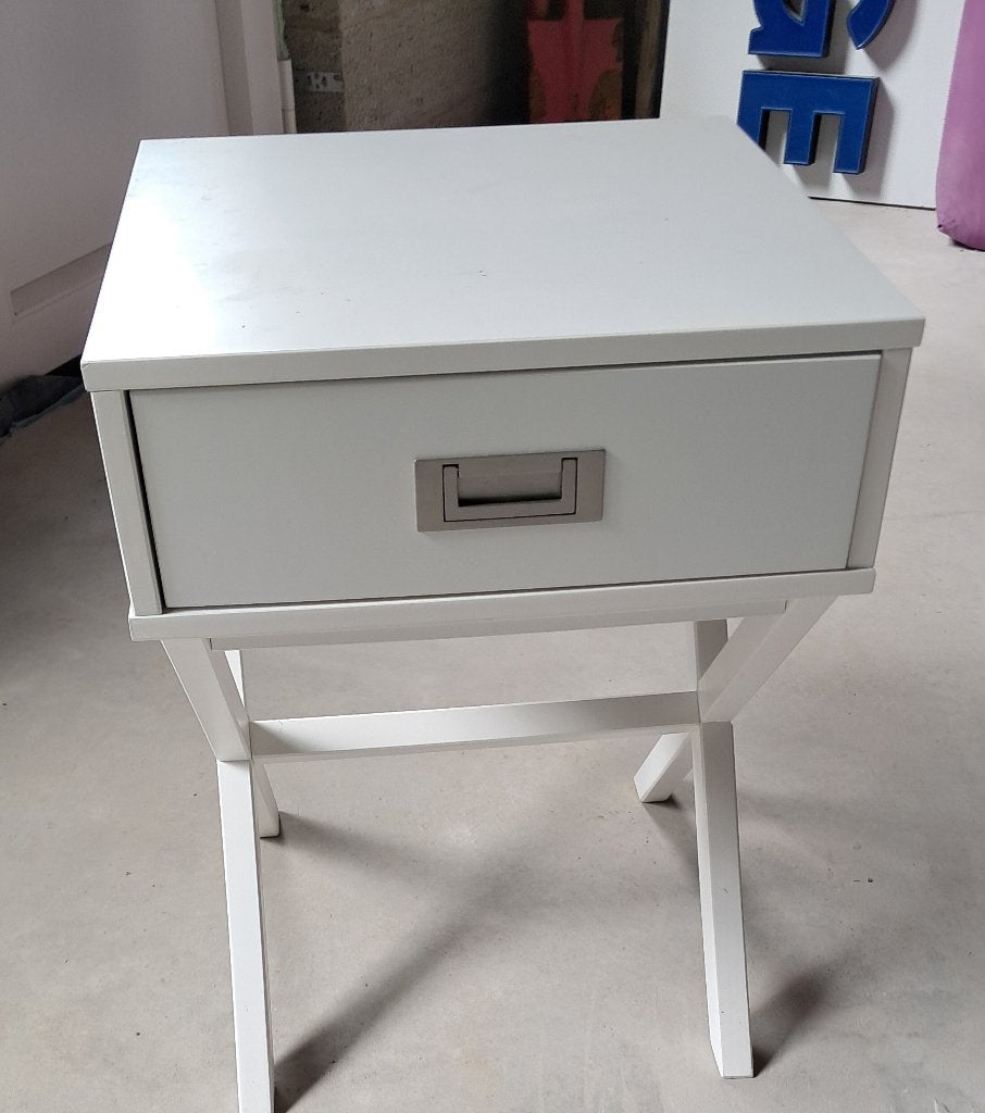 Table de chevet, Enlèvement, Comme neuf, 55 à 70 cm