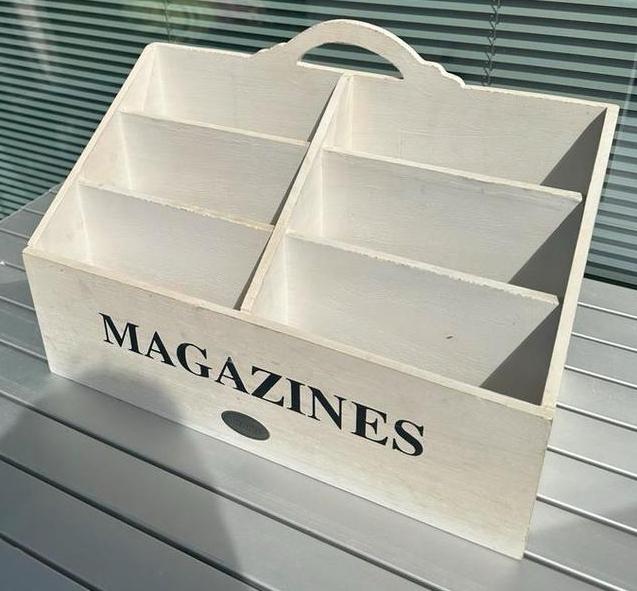 tijdschriftenhouder, van het merk Riverdale, Huis en Inrichting, Ophalen, Zo goed als nieuw
