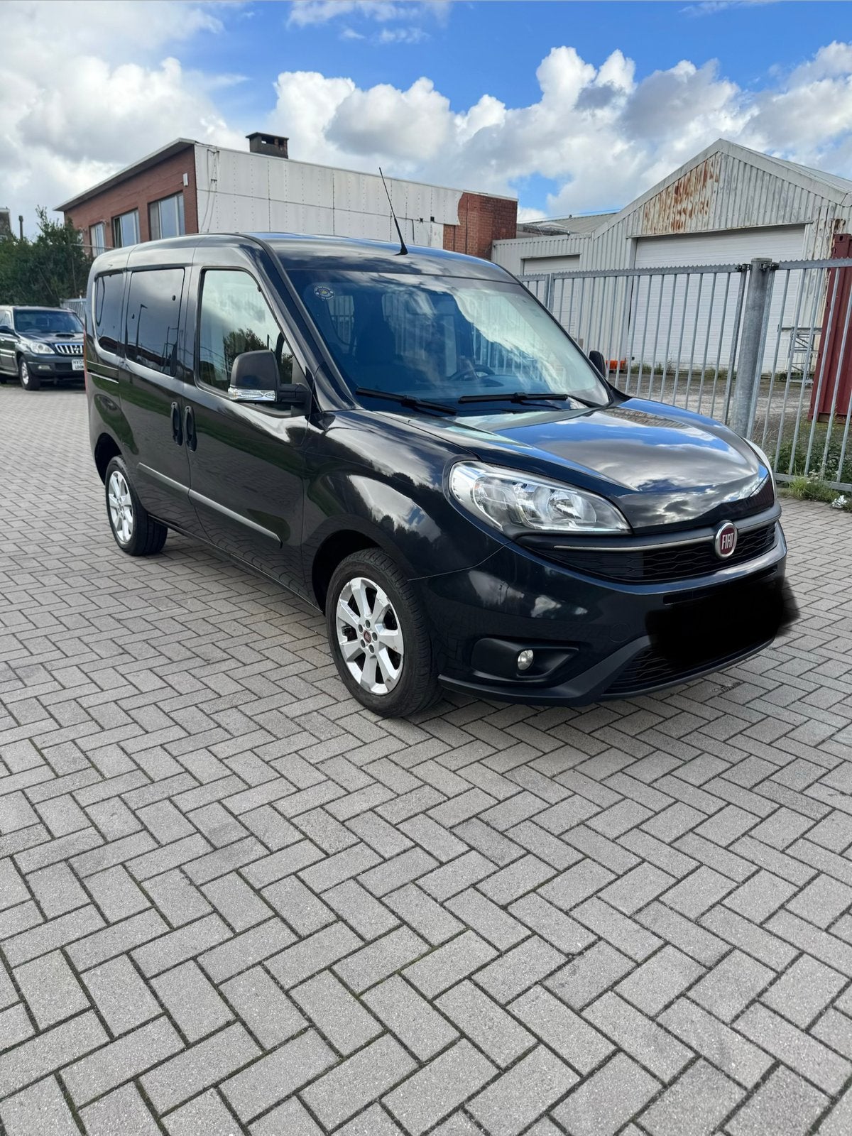 Fiat doblo al gekeurd voor verkoop,1,4 benzine,airco., Particulier, Bluetooth, Te koop, Fiat