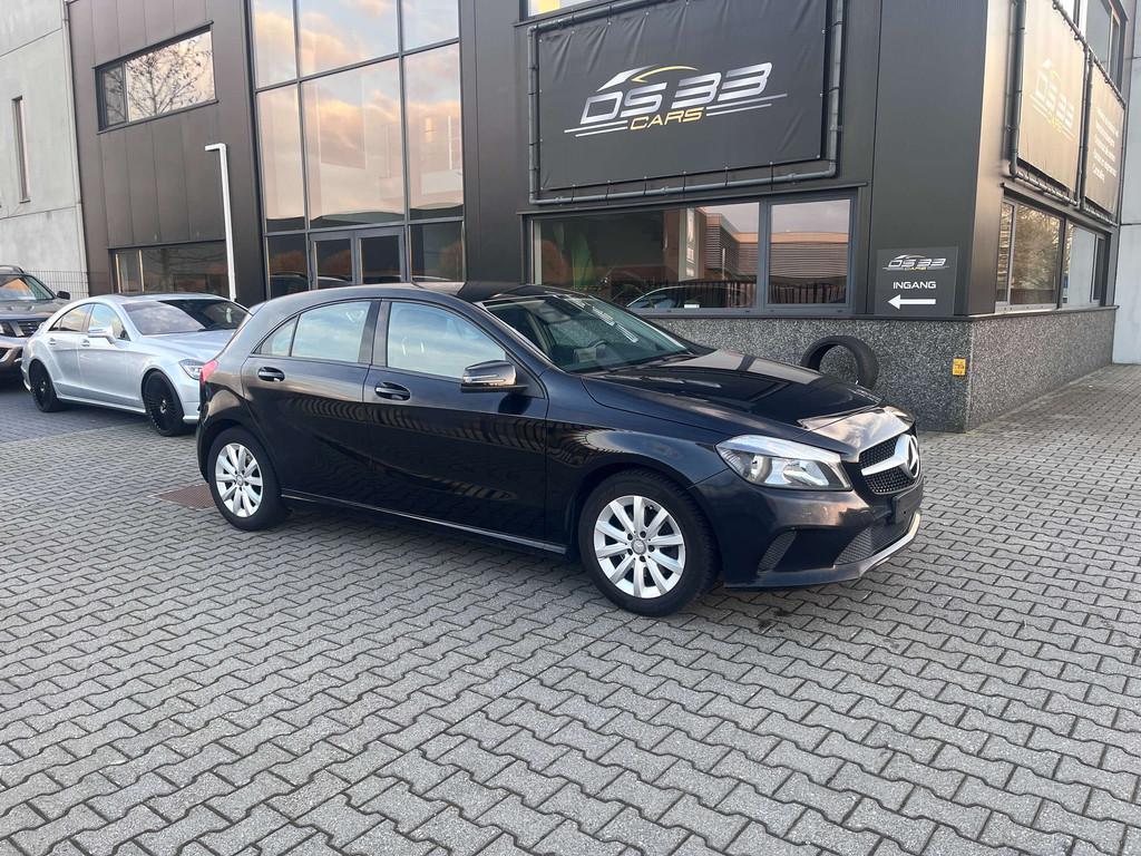 Mercedes-Benz A 180 A 160 102pk / Airco / Alu 16 / GPS, Auto's, 122 pk, Gebruikt, Zwart, 4 cilinders