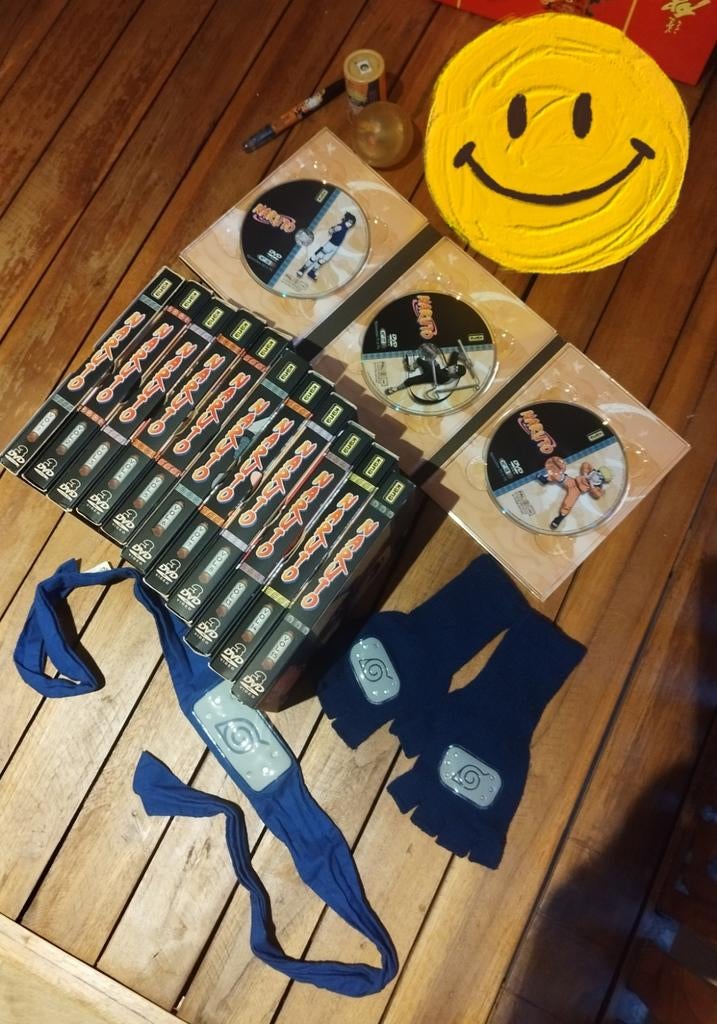 Lot Naruto – DVD + accessoires ninja, Enlèvement