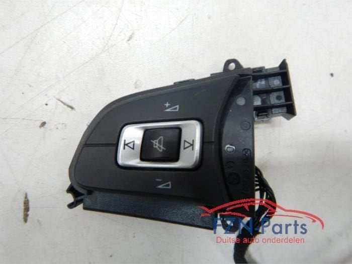 VW Touran 5TA MF Stuurknopjes (5TA959442), Ophalen of Verzenden, Gebruikt