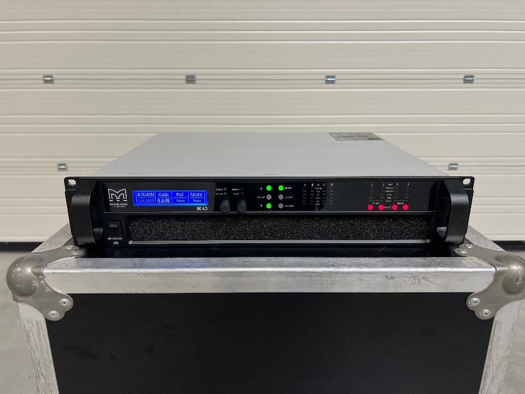 Martin Audio iKON iK42 Dante 4-channel amplifier (10x), Audio, Tv en Foto, Luidsprekerboxen, Overige merken, Gebruikt, Overige typen