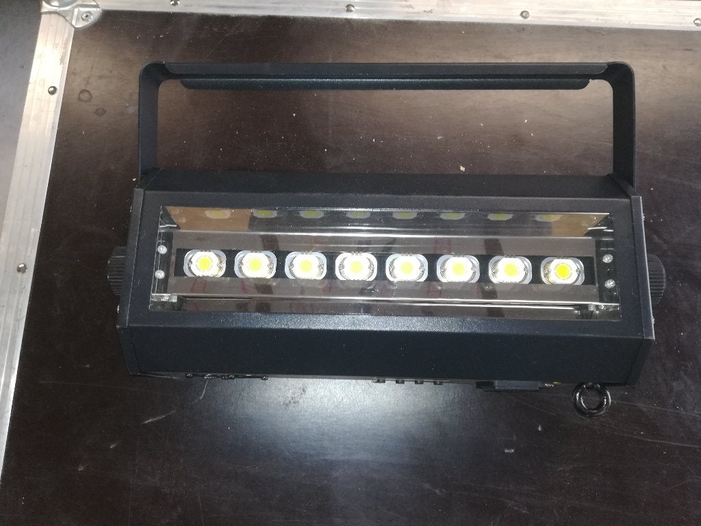 STROBOSCOOP Eurolite LED COB PRO 8x20W DMX, Enlèvement ou Envoi, Comme neuf, Autres types, Commande sonore