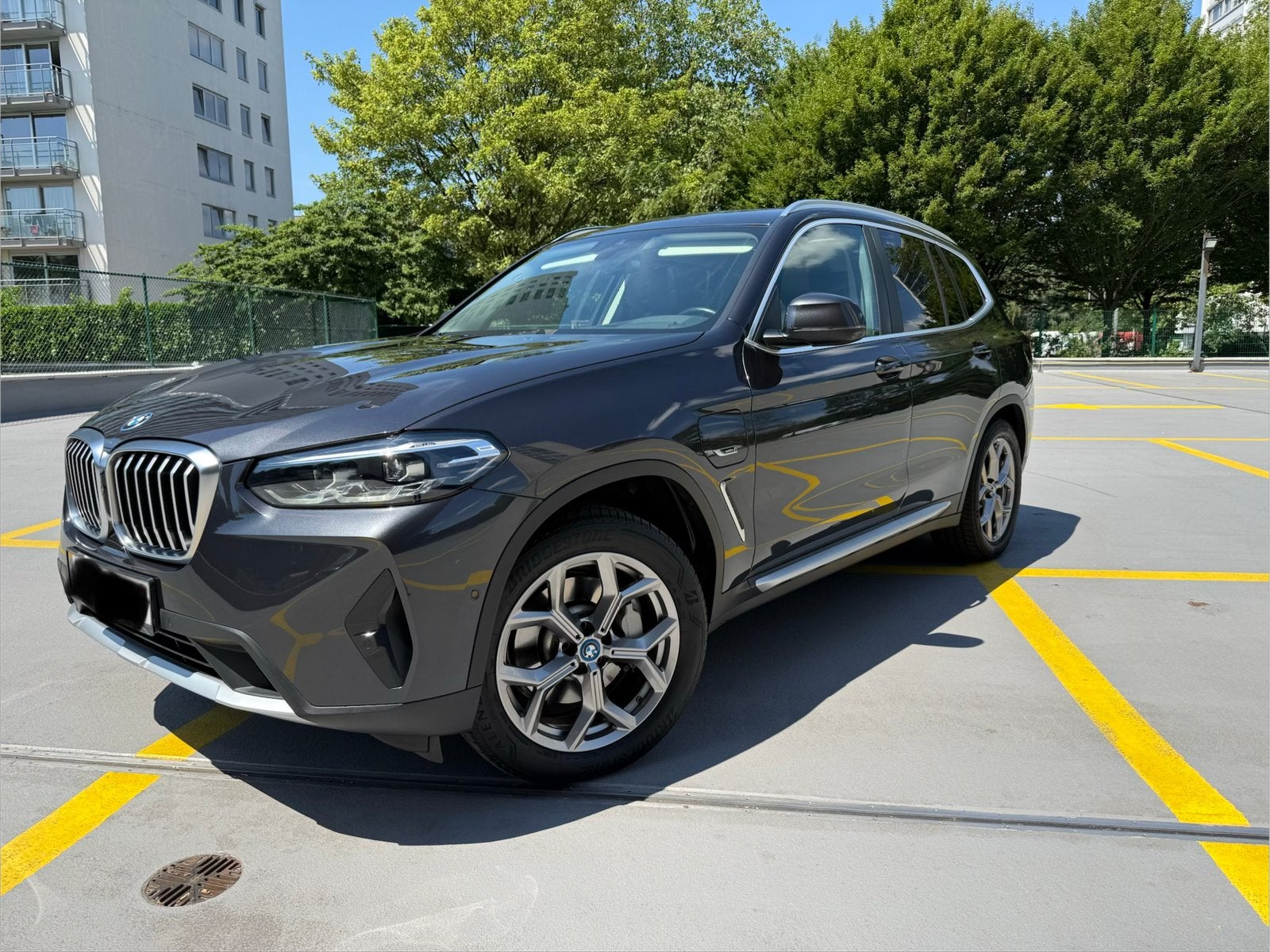 BMW X3 X-Line xDrive30e (215kw) 292 pk Plug-in Hybrid, Auto's, BMW, Automaat, 4 cilinders, Zwart, Overige kleuren
