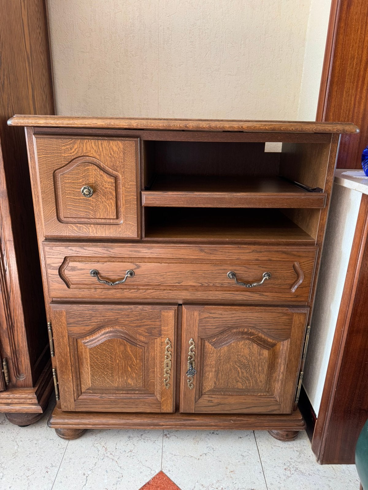 Meuble TV ancien avec plateau pivotant, Ophalen, Gebruikt