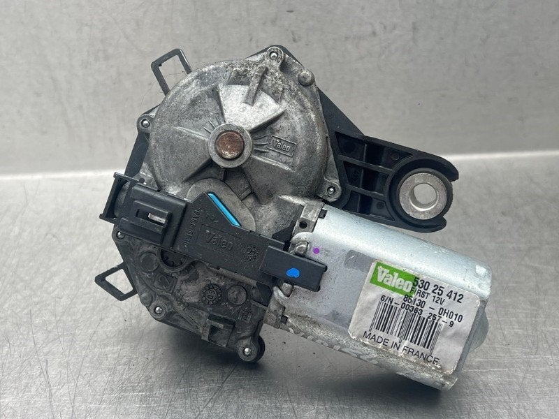 MOTEUR ESSUIE-GLACE ARRIÈRE Aygo (B10) (|851300H010|), Valeo, Toyota, Utilisé, 100, rue de Courcelles
75017  Paris, FR