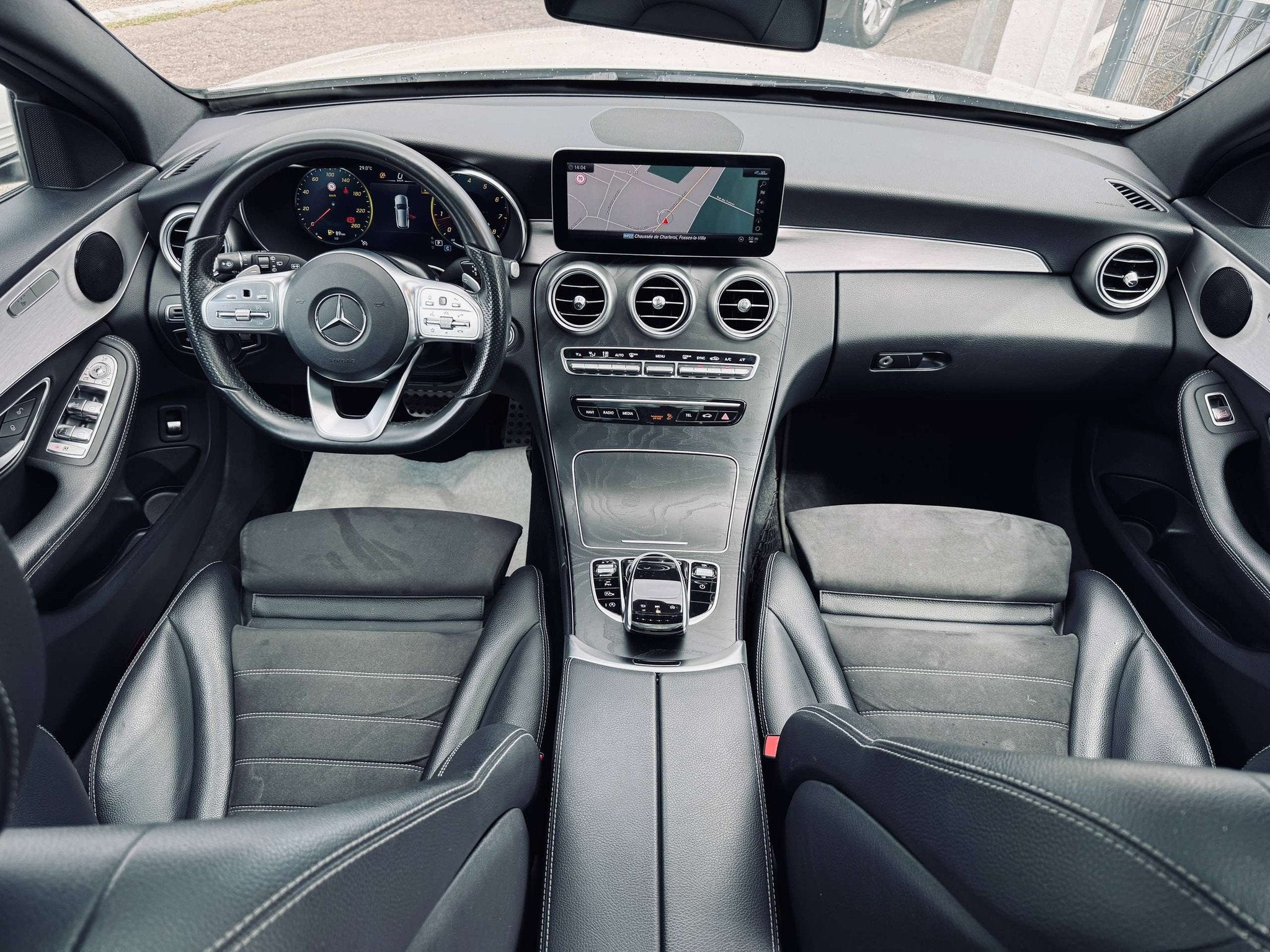 Mercedes-Benz C-Klasse 180 C 180 Pack AMG AUtomatique, Garan, Autos, Cuir, Achat, Euro 6, Noir