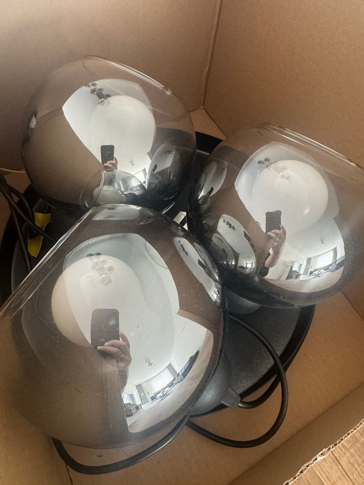 hang lampen mogen weg voor verhuis, Elektronische apparatuur, Ophalen, Zo goed als nieuw