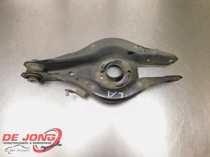 Cuvette de ressort arrière gauche d'un BMW 1-Serie, -, 3 mois de garantie, Utilisé, -