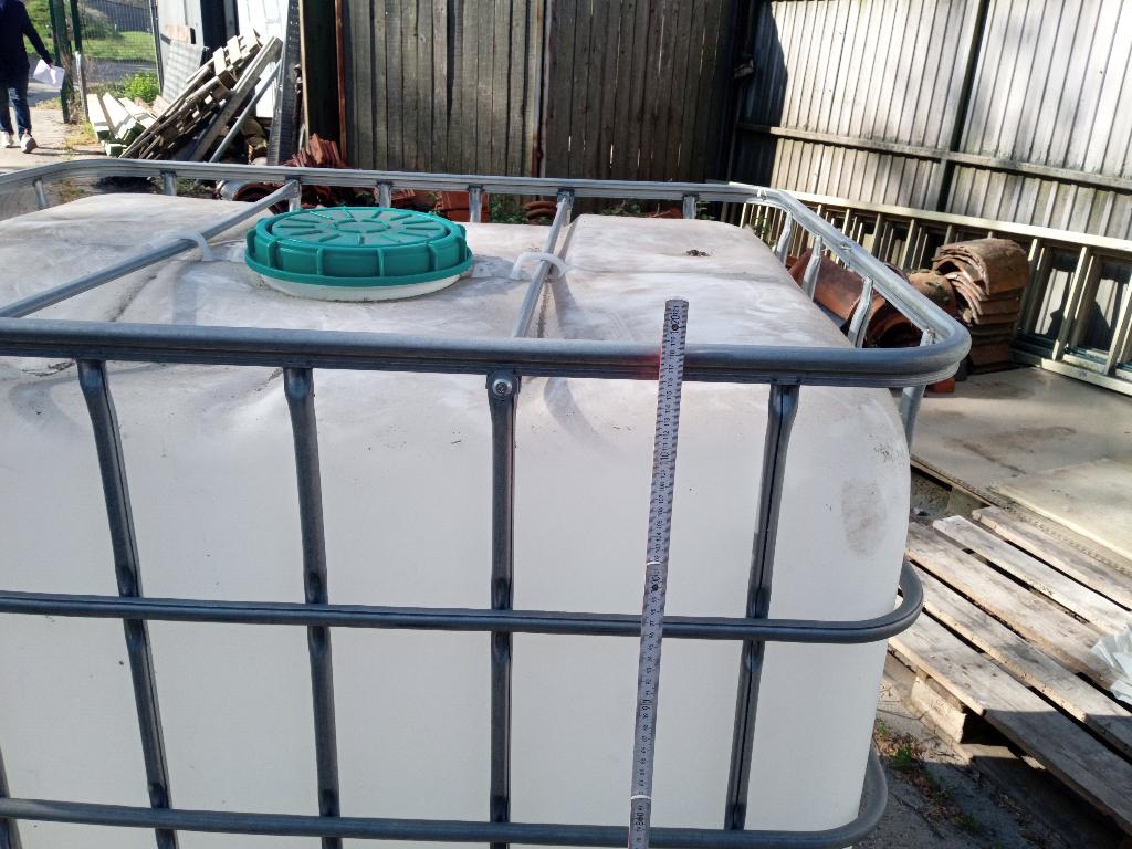 ibc container, Ophalen, Kunststof, Met kraantje, 150 liter of meer