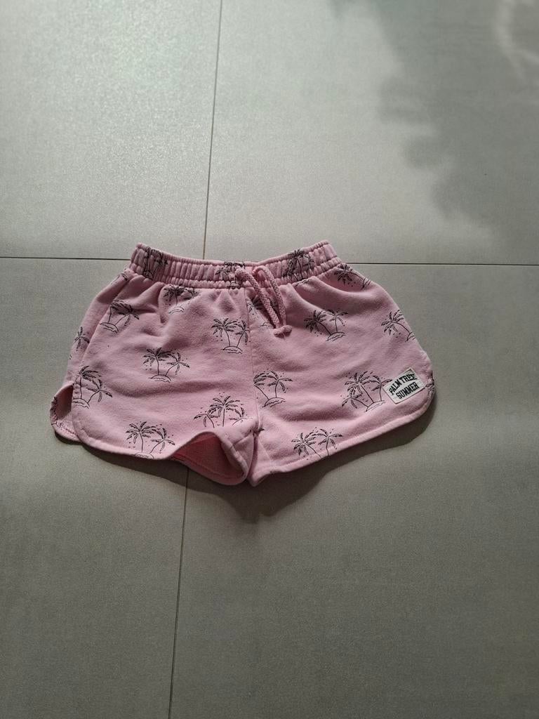 Short rose en forme de palmier, taille 152, Enfants & Bébés, Vêtements enfant | Taille 92, Enlèvement ou Envoi, Utilisé, Zara