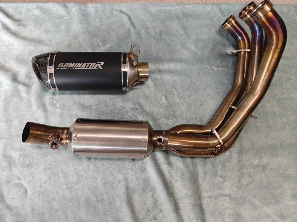 MT09 2024 Dominator uitlaat, Motoren, Ophalen, Gebruikt