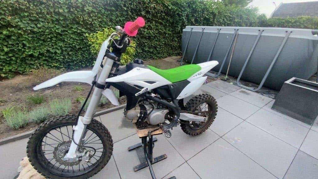 Apollo 125cc 4-takt crossmotor te koop, Ophalen, Apollo, 125 cc, Schijfrem