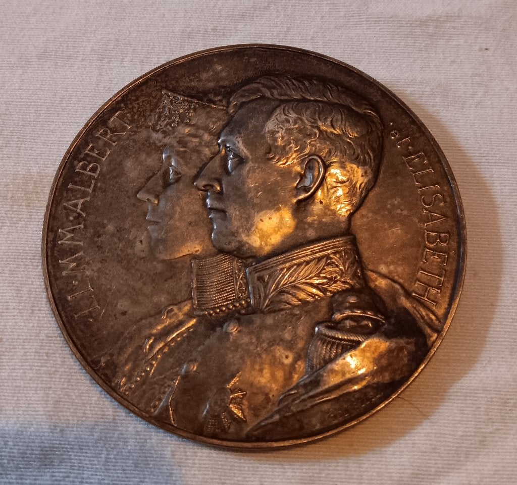 Albert & Elisabeth – G. Devreese (1909/1916) – Genummerd 33, Enlèvement ou Envoi, Bronze
