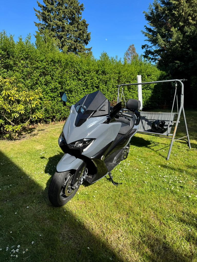 T max 560 tech max 2021, Vélos & Vélomoteurs, Scooters | Yamaha, Comme neuf, Enlèvement