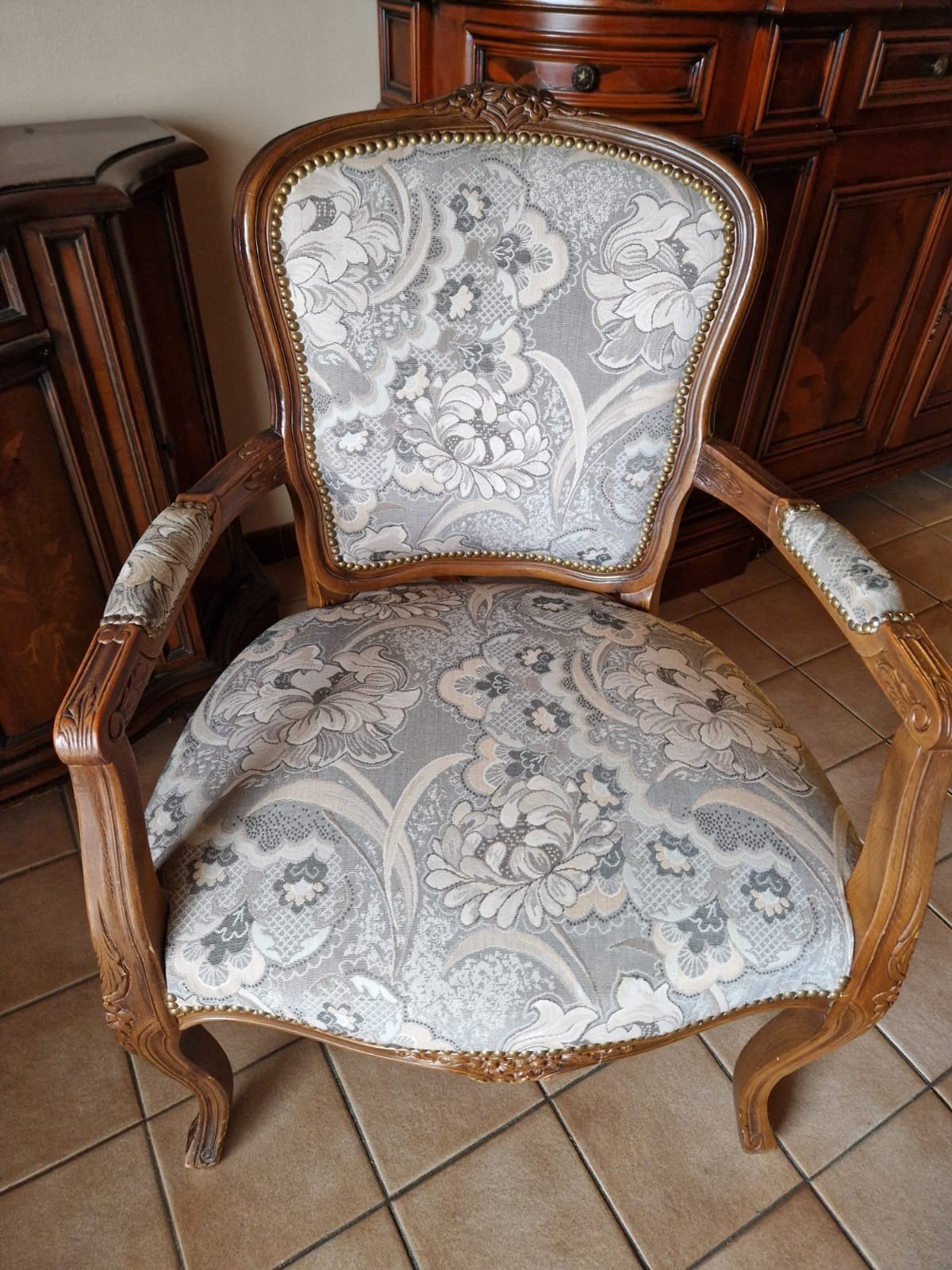 stoel bruin hout, Antiek en Kunst, Antiek | Meubels | Stoelen en Sofa's, Ophalen