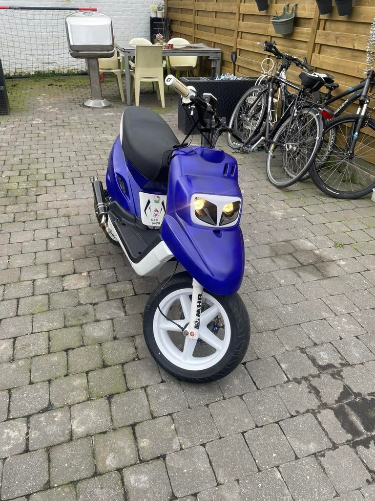 Mbk booster a klasse 2013 70cc, Ophalen, 70 cc, Klasse A (25 km/u), Zo goed als nieuw