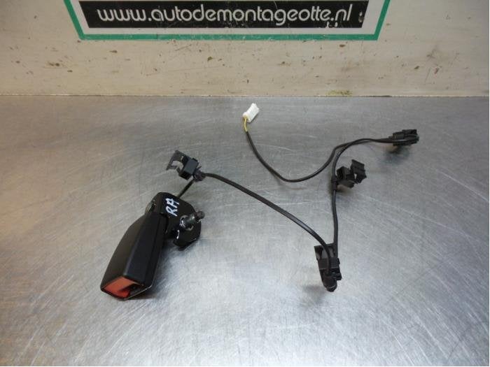 Insertion ceinture de sécurité arrière droite d'un Alfa R, -, 3 mois de garantie, Utilisé, Alfa Romeo