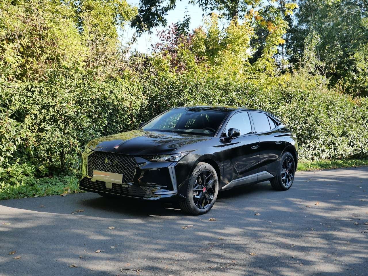 DS Automobiles DS4 225PK PERFORMANCE LINE+GARANTIE TOT 48 S, Auto's, 0 min, 179 pk, Zwart, Bedrijf