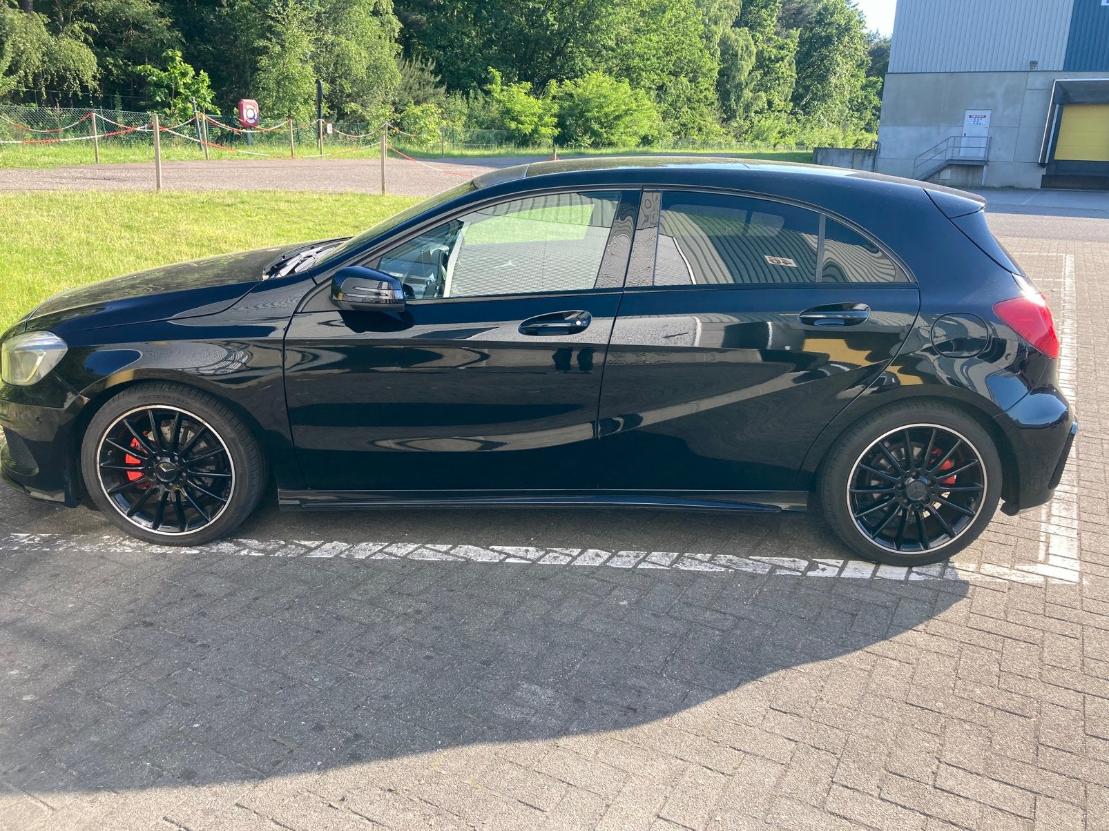 Mercedes A180 Amg Line 1.6 Benzine 122pk Automaat, Autos, Mercedes-Benz, Cuir, Classe A, Achat, Euro 6
