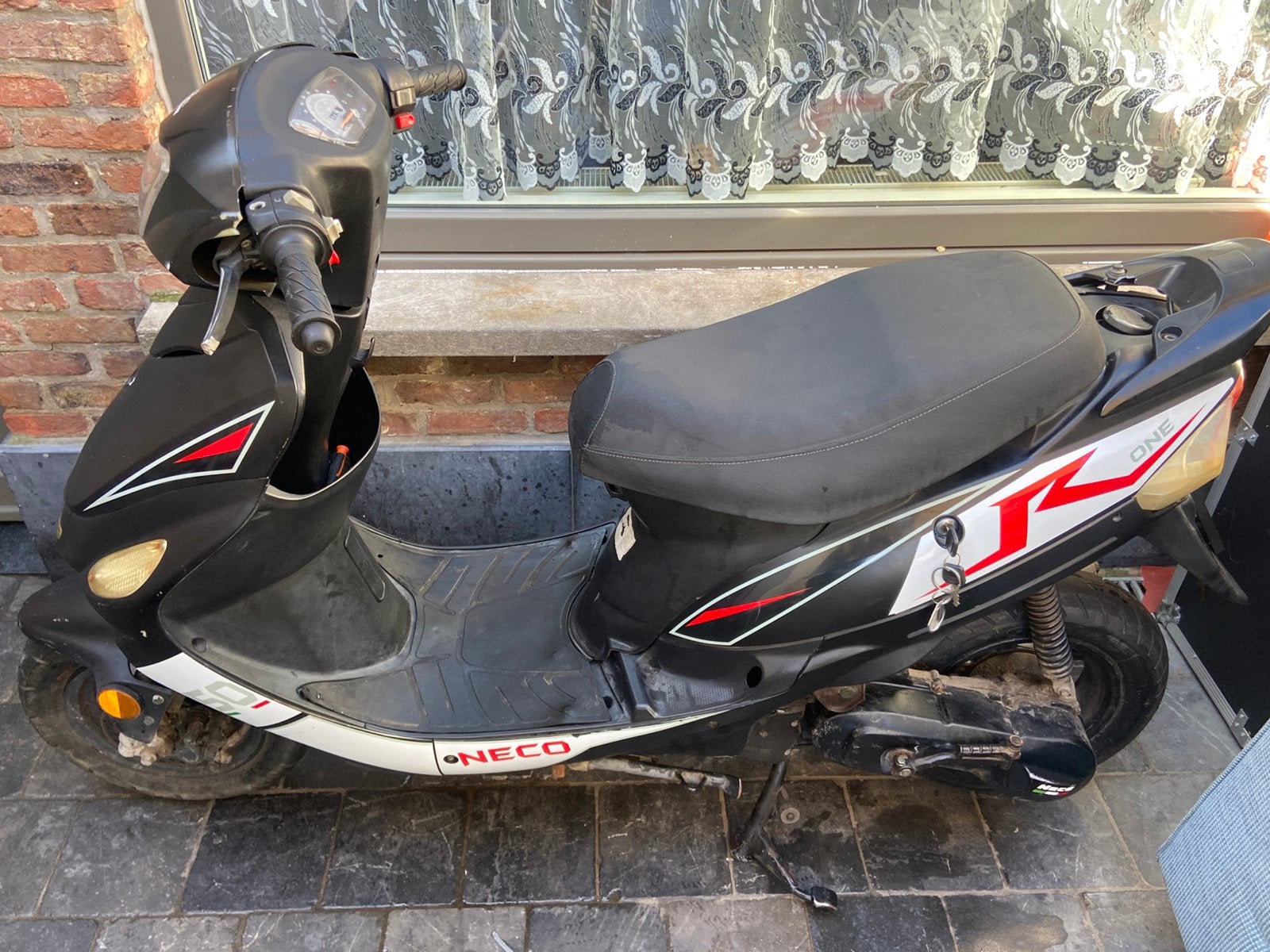 Scooter a klasse voor opmaak, Ophalen of Verzenden, Zo goed als nieuw