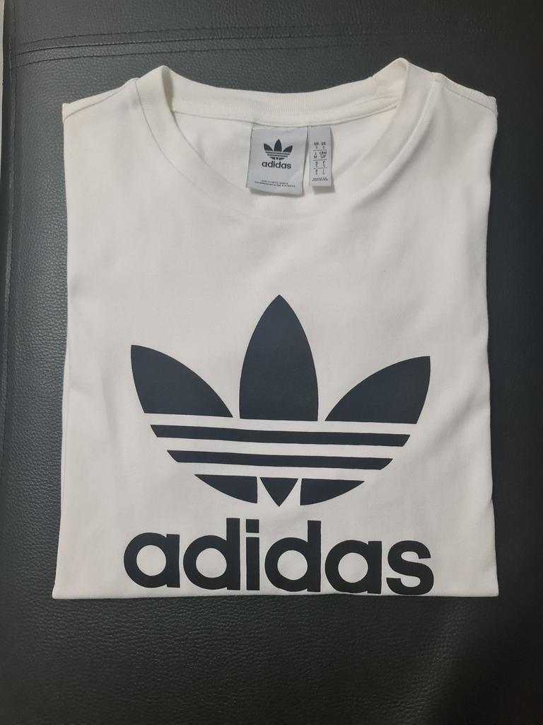 Originele Adidas T-shirts Wit & Zwart maat M, Vêtements | Hommes, T-shirts, Comme neuf, Taille 48/50 (M), Autres couleurs, Enlèvement ou Envoi