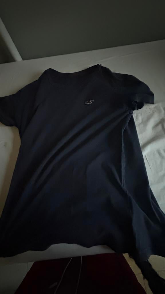 Holister t-shirt 1 op 1, Enlèvement ou Envoi, Comme neuf, Taille 46 (S) ou plus petite