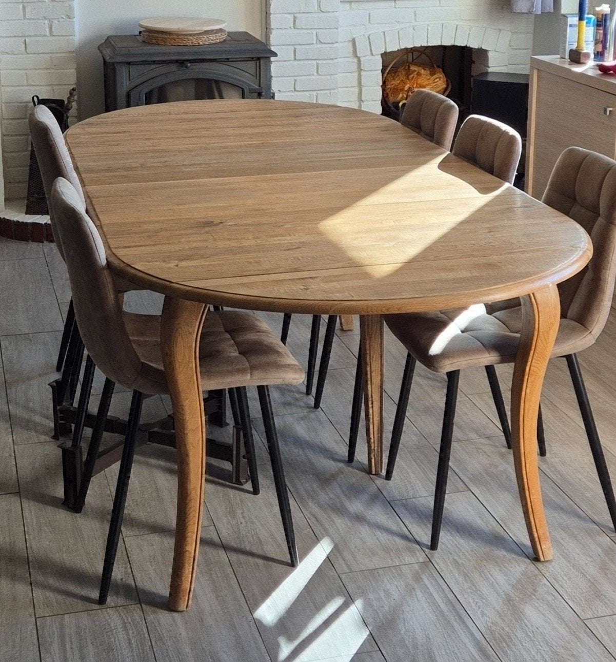 Prachtige massief houten tafel, Huis en Inrichting, Ophalen, 100 tot 150 cm, Zo goed als nieuw, Vijf personen of meer
