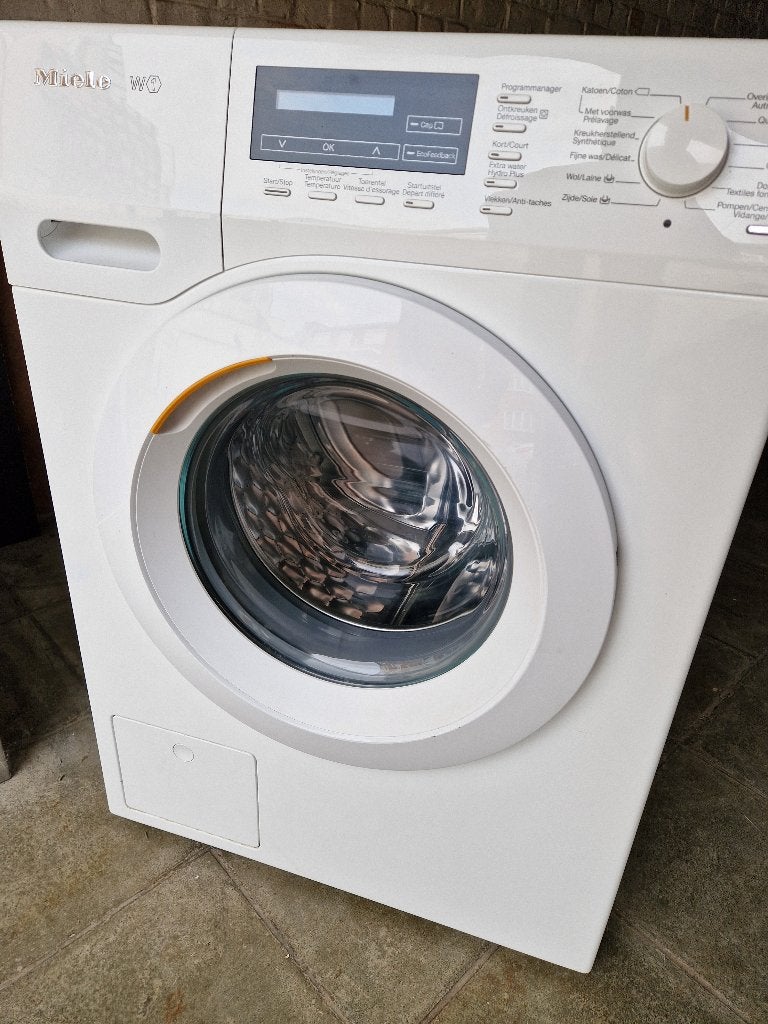 Machine à laver Miele 8kg A +++. 1600trs, Electroménager, Enlèvement, Comme neuf, Chargeur frontal