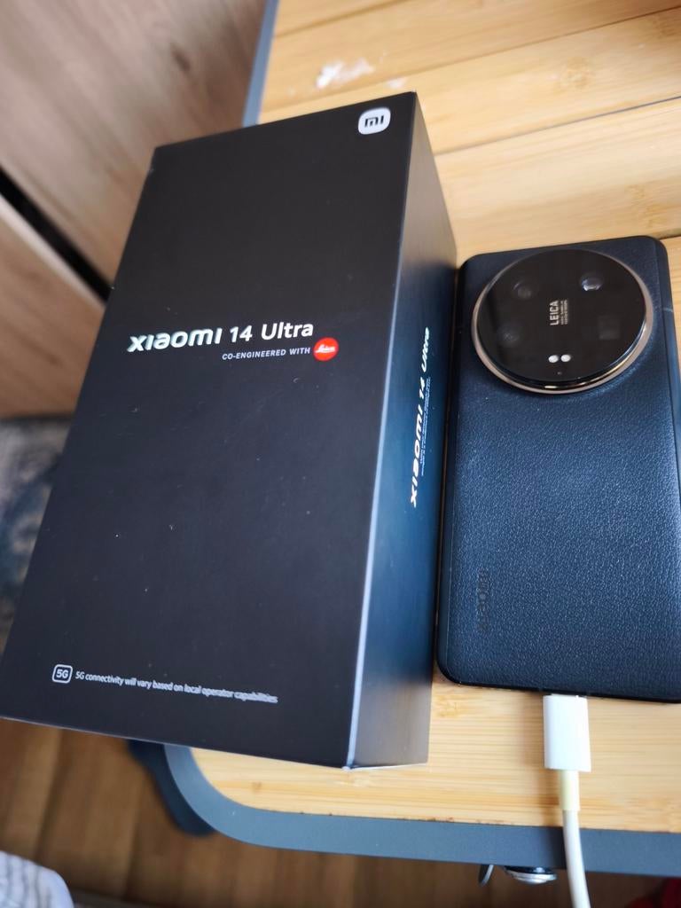 Vend au échange  Xiaomi 14 ultra 512g 16r bon état, Enlèvement ou Envoi