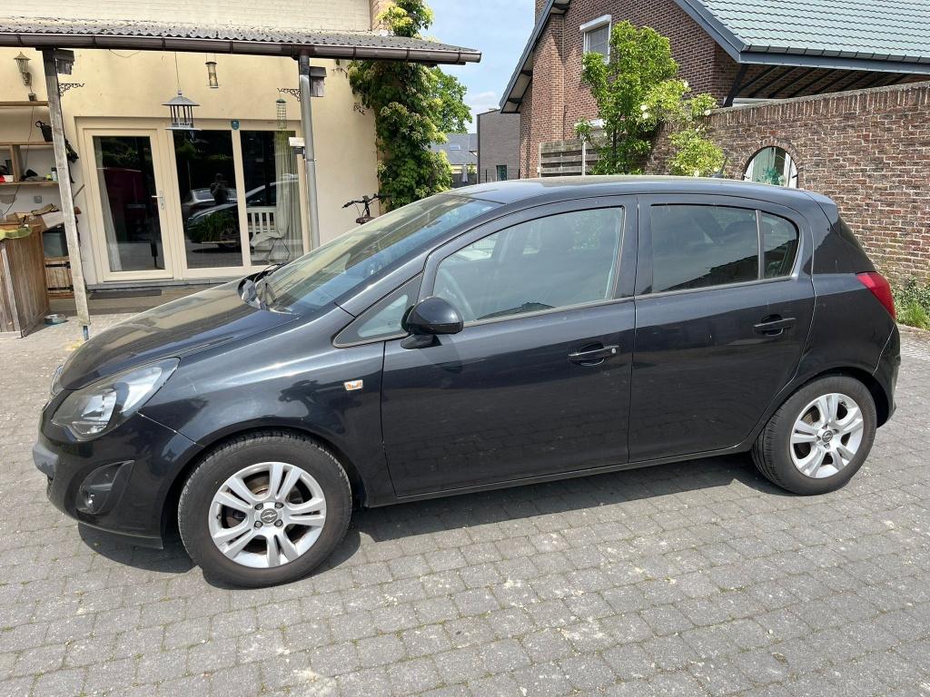 Opel Corsa 1.2 Benzine – 105.000 km – 5drs, Auto's, Opel, Voorwielaandrijving, Euro 5, Zwart, Particulier